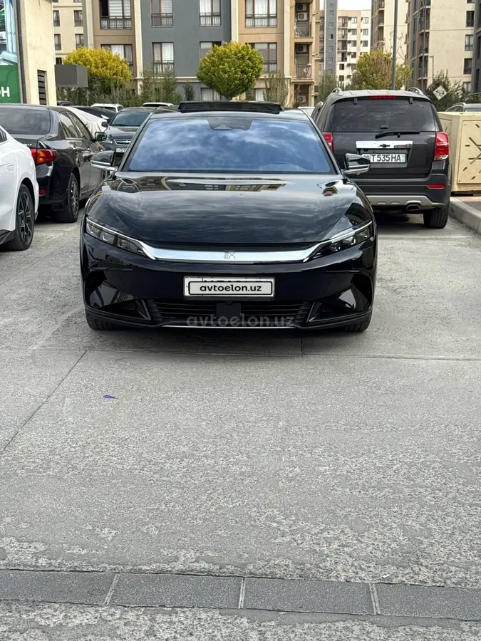 BYD Han EV