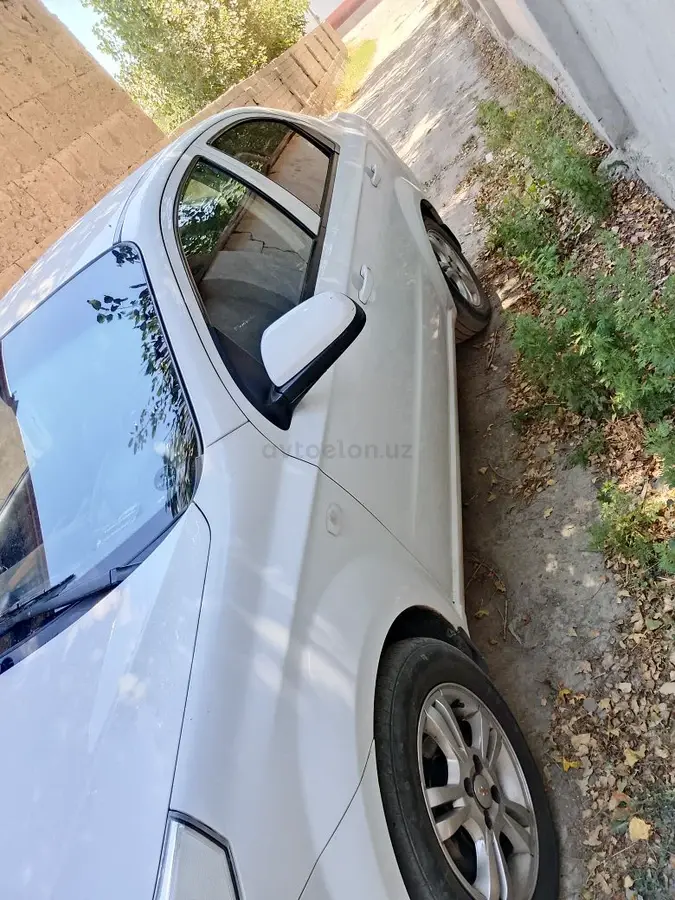 Chevrolet Nexia 3,  4 позиция