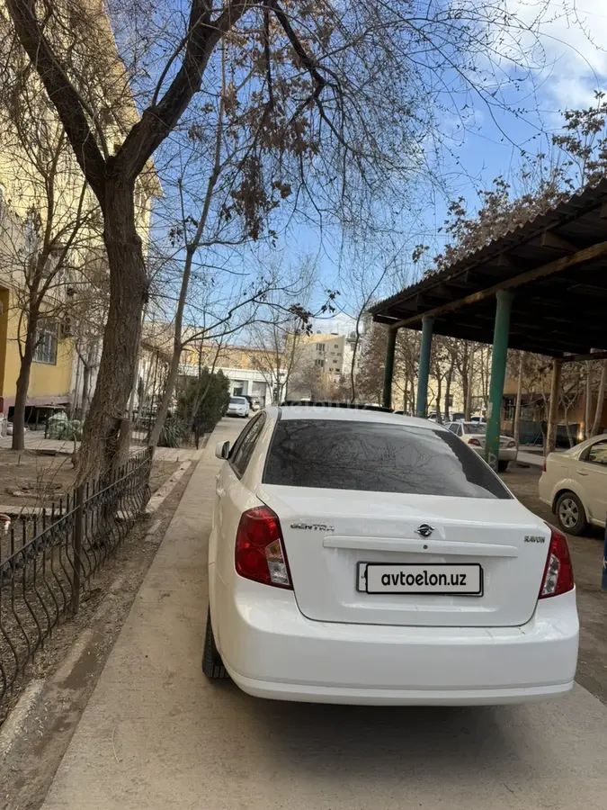 Chevrolet Gentra,  3 позиция