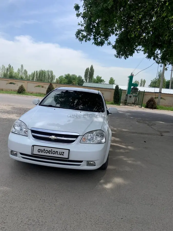Chevrolet Lacetti,  1 позиция