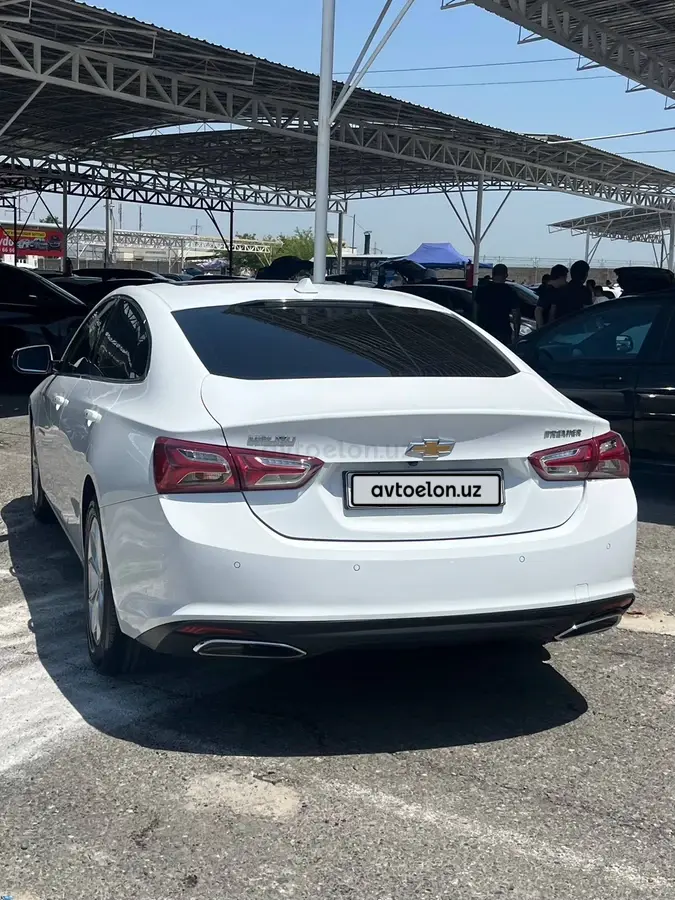 Chevrolet Malibu 2