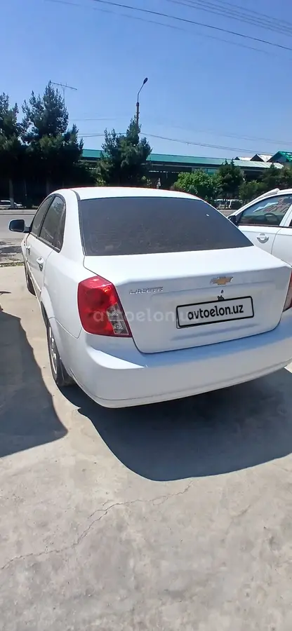 Chevrolet Gentra,  3 позиция