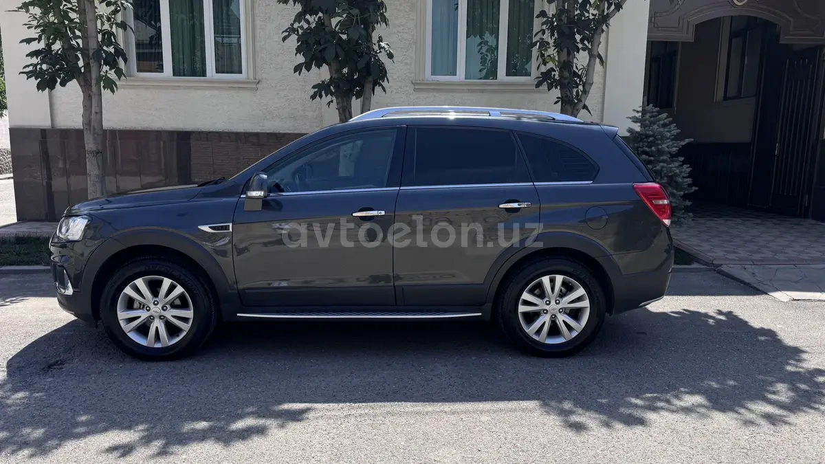 Chevrolet Captiva,  4 позиция