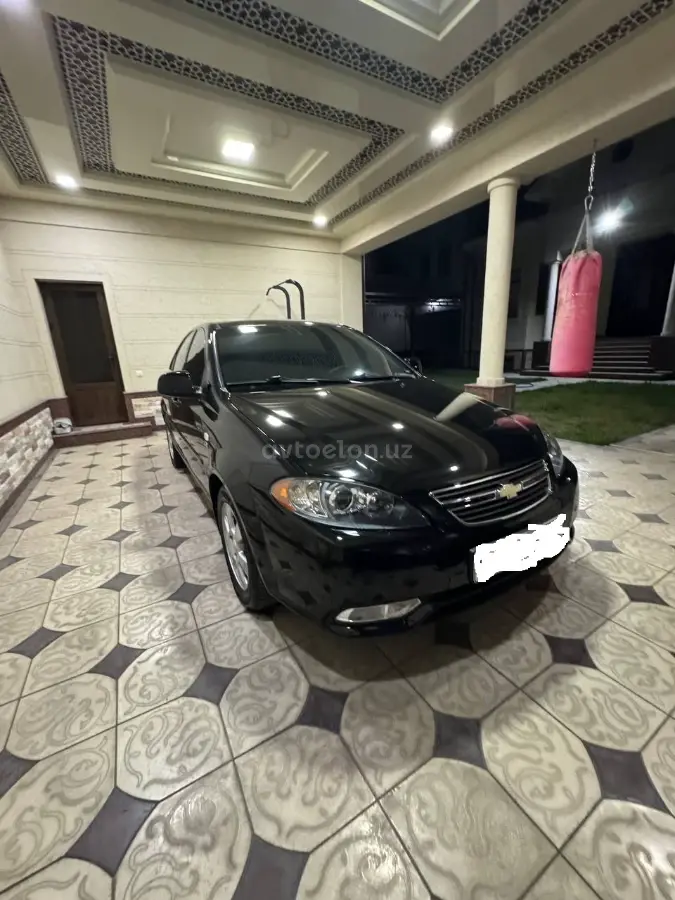 Chevrolet Lacetti,  3 позиция