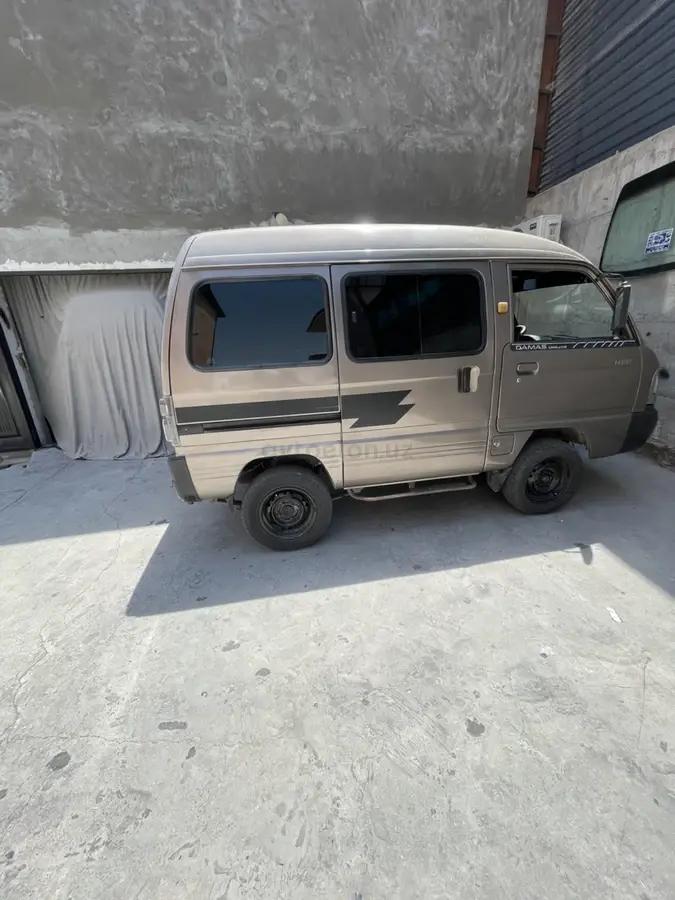 Chevrolet Damas