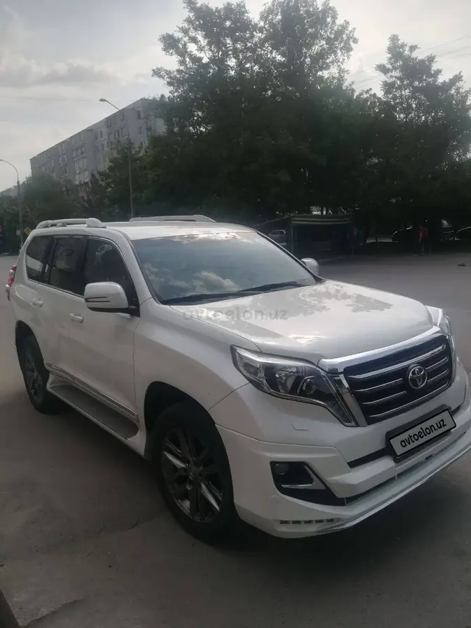 Toyota Land Cruiser Prado