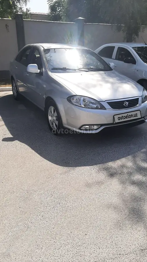 Chevrolet Gentra,  2 позиция