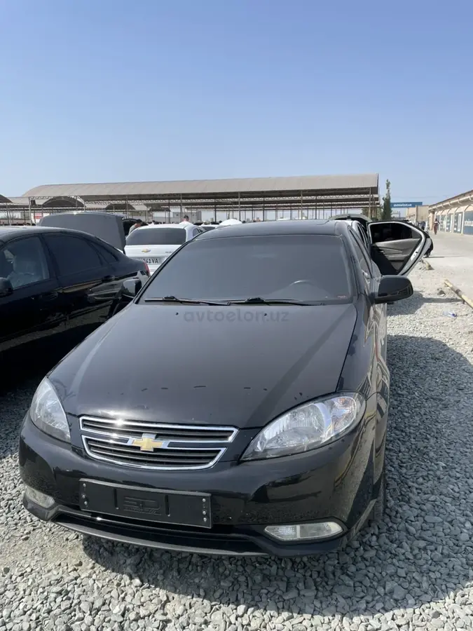 Chevrolet Gentra,  3 позиция