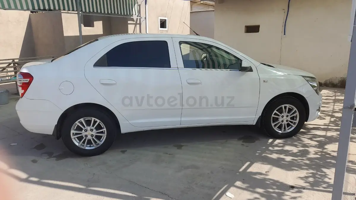 Chevrolet Cobalt,  2 позиция