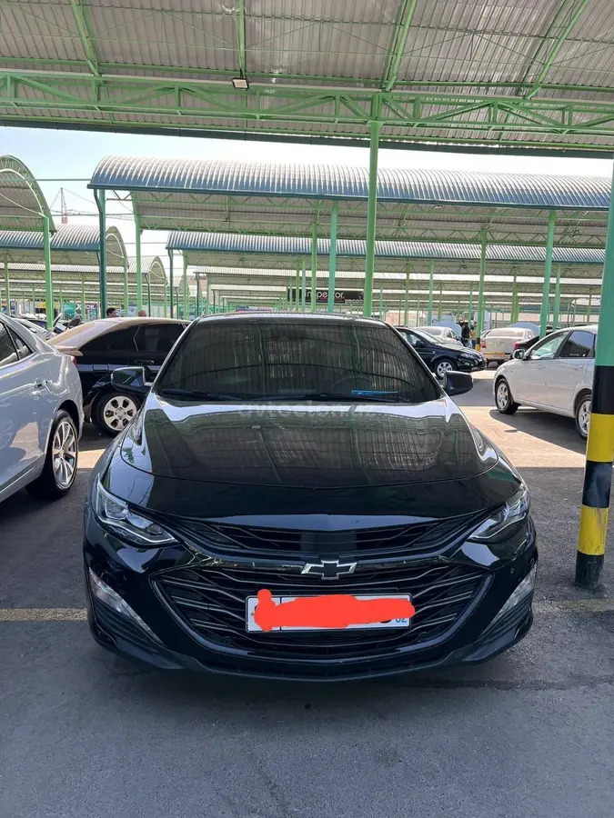 Chevrolet Malibu 2