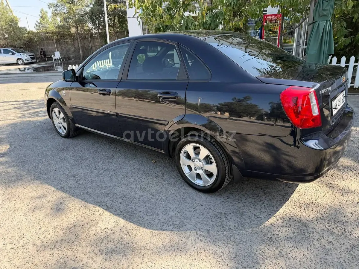 Chevrolet Gentra,  3 позиция