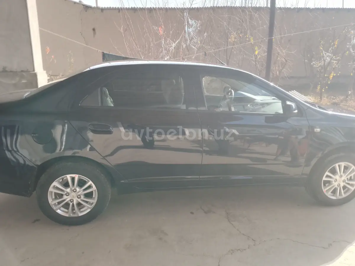 Chevrolet Cobalt,  3 позиция