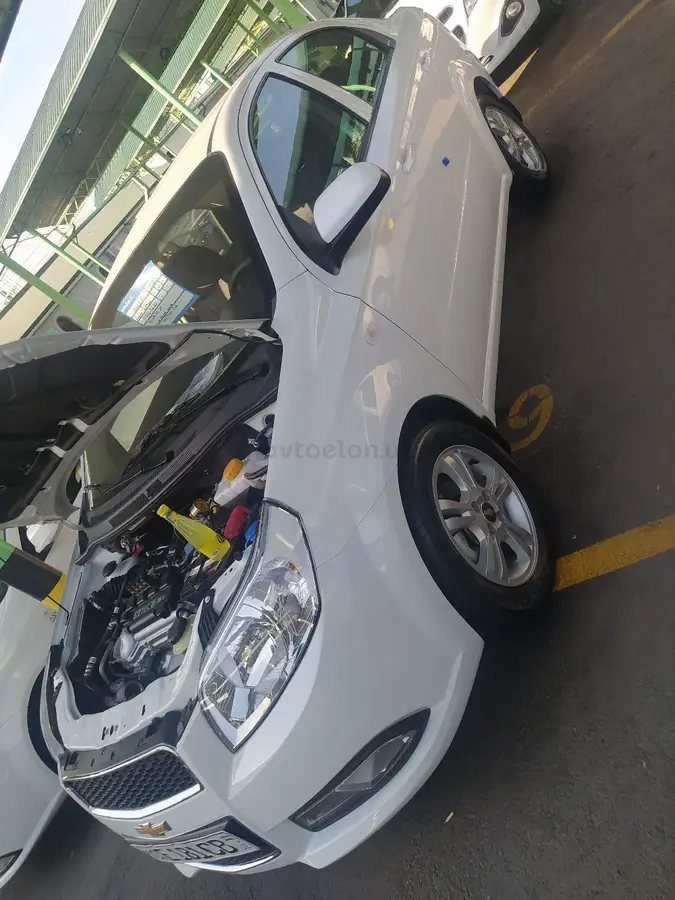 Chevrolet Nexia 3,  4 позиция