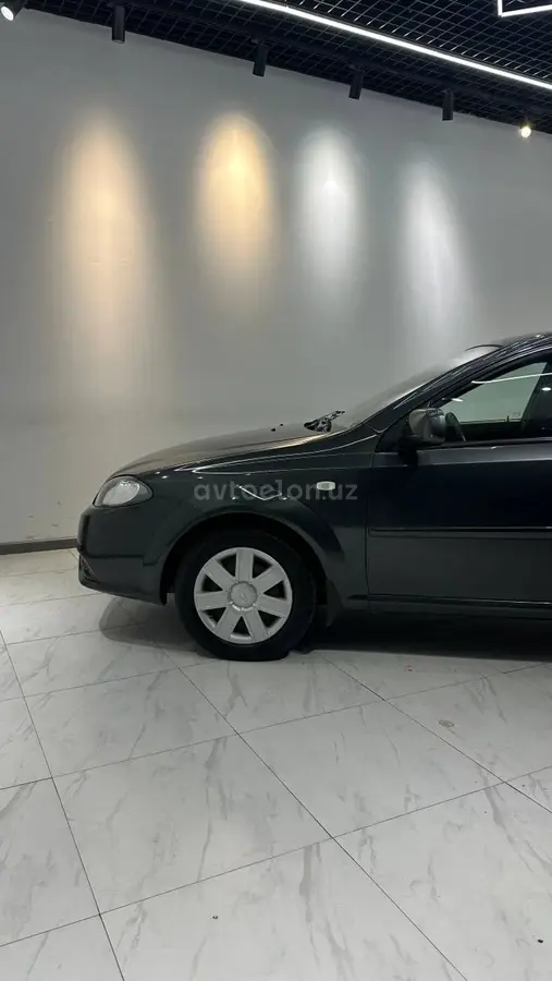 Chevrolet Gentra,  1 позиция