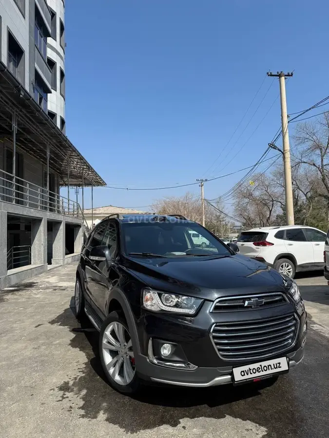 Chevrolet Captiva,  3 позиция