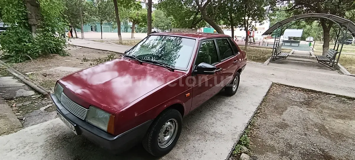 ВАЗ (Lada) Самара (седан 21099)