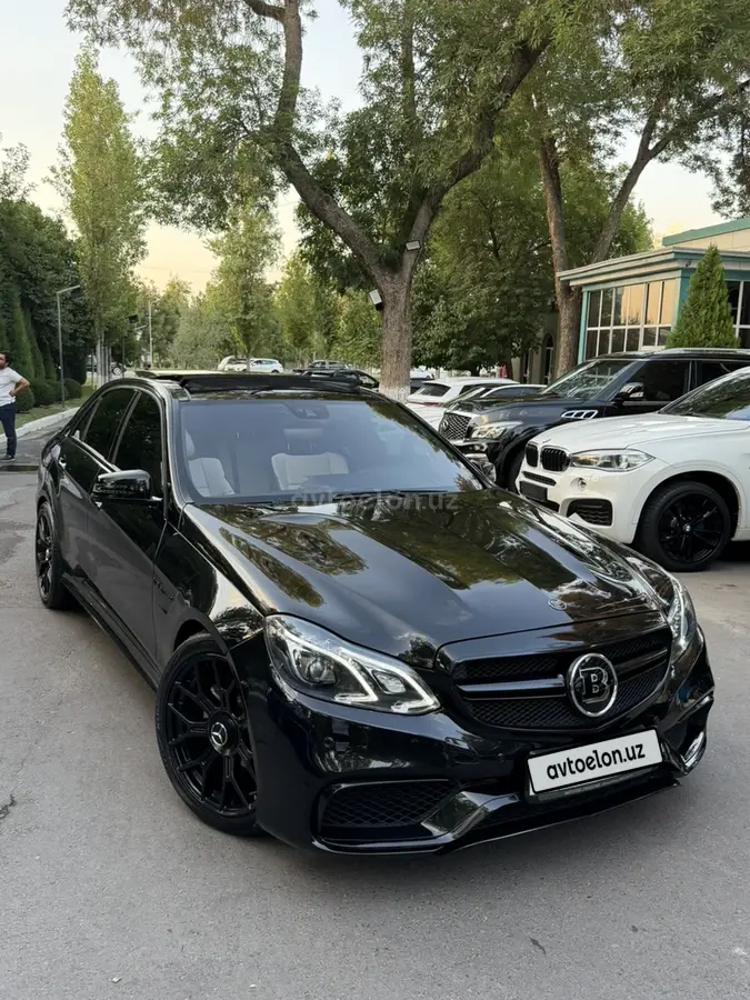 Mercedes-Benz E 200