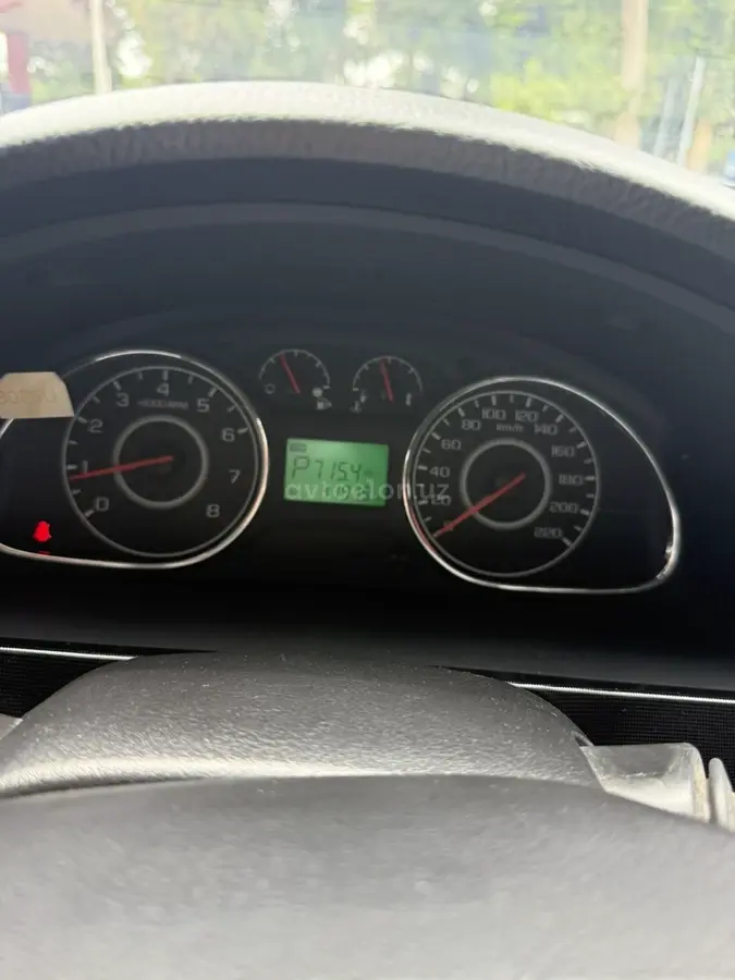 Chevrolet Gentra,  3 позиция