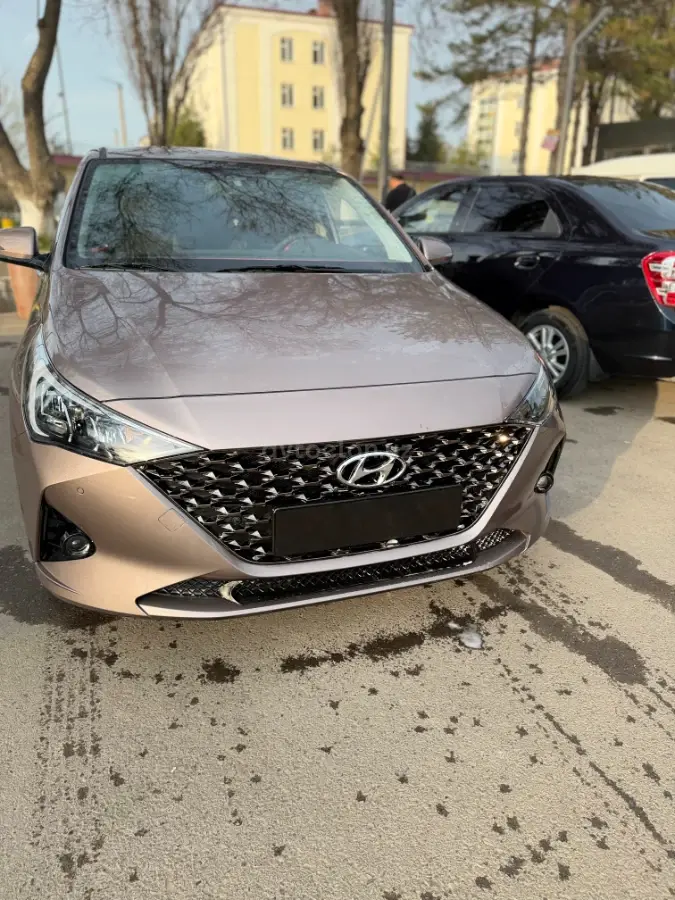 Hyundai Accent