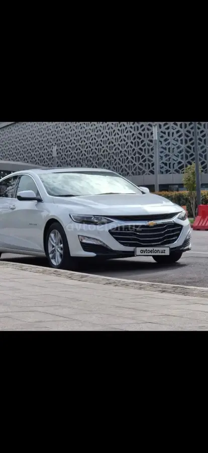 Chevrolet Malibu 2