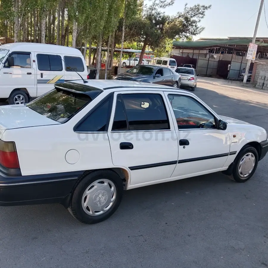 Daewoo Nexia