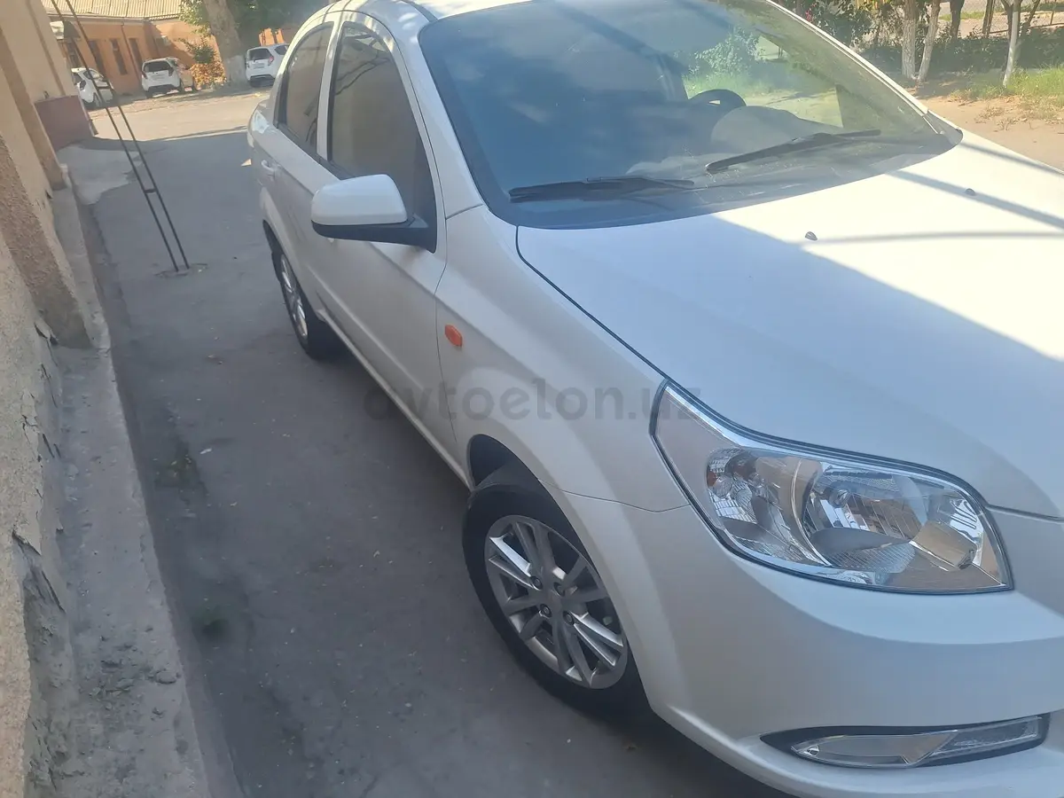 Chevrolet Nexia 3,  2 позиция