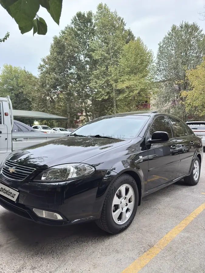 Chevrolet Gentra,  3 позиция