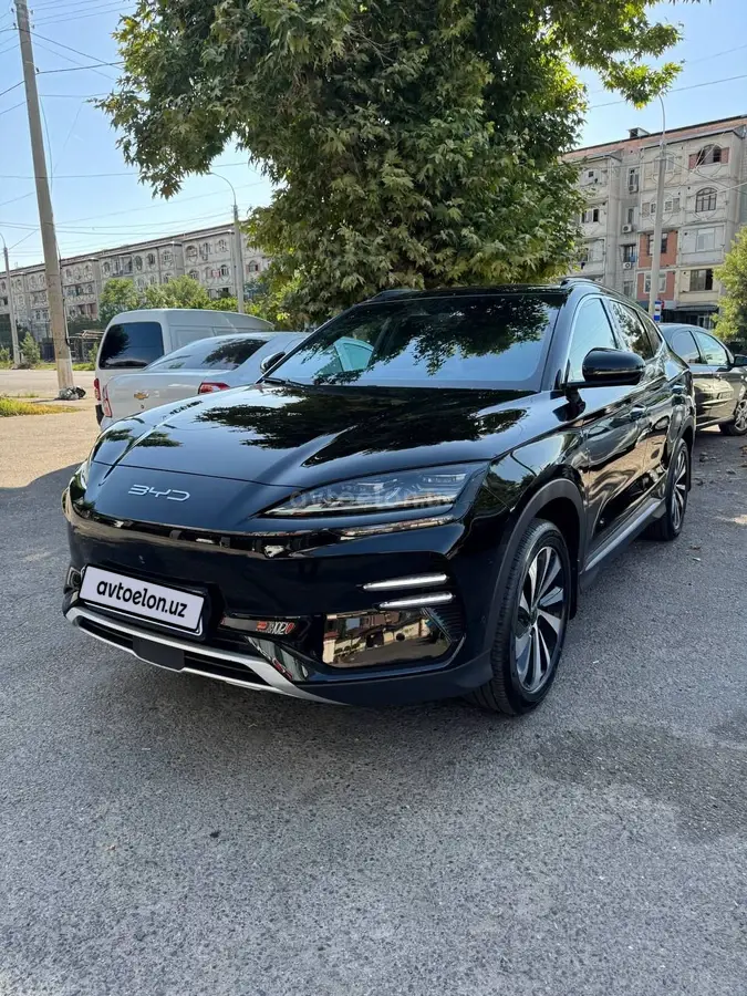BYD Song Plus EV Champion