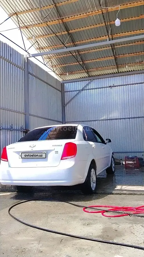 Chevrolet Lacetti,  3 позиция