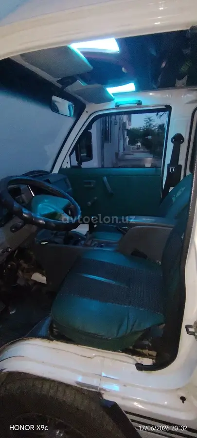 Chevrolet Damas
