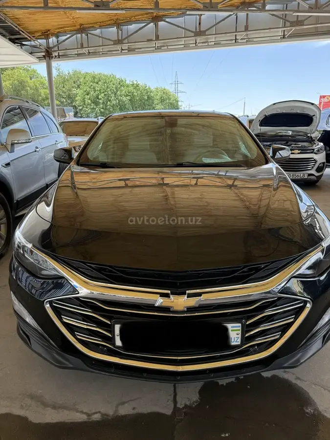 Chevrolet Malibu 2