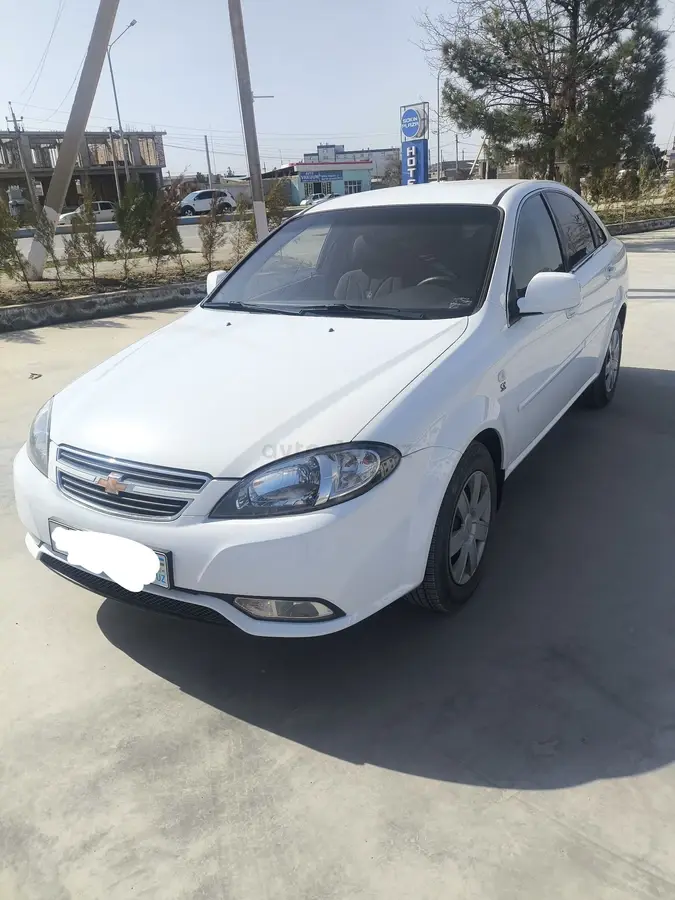 Chevrolet Gentra,  2 позиция