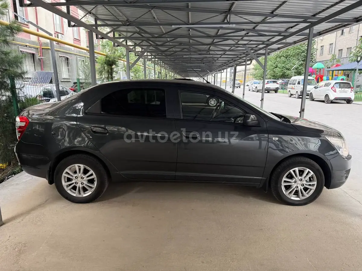 Chevrolet Cobalt,  4 позиция