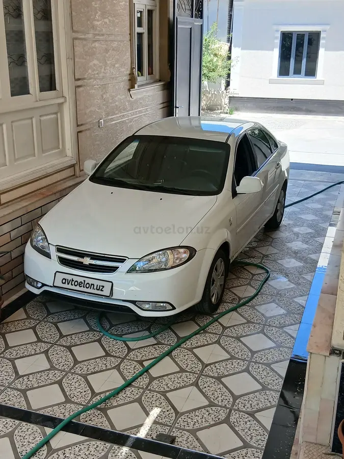 Chevrolet Lacetti,  2 позиция