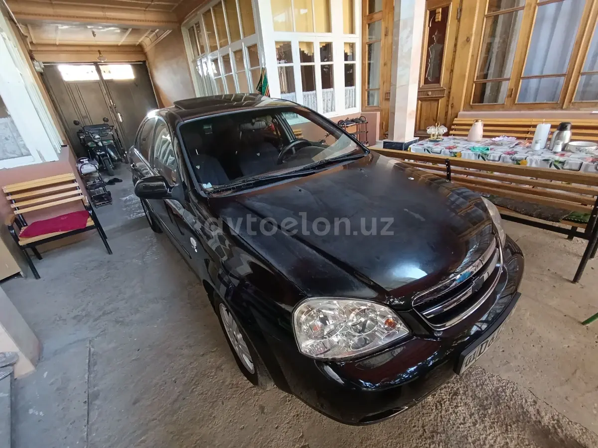 Chevrolet Lacetti,  3 позиция