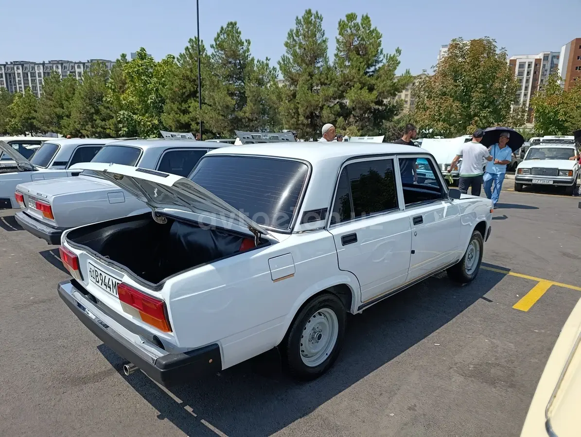 ВАЗ (Lada) 2107