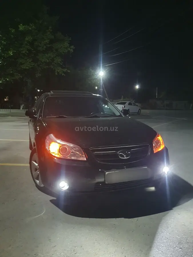 Chevrolet Epica,  3 позиция