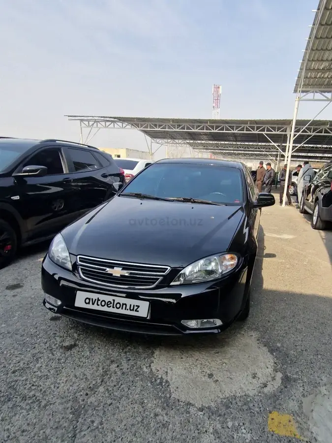 Chevrolet Gentra,  3 позиция