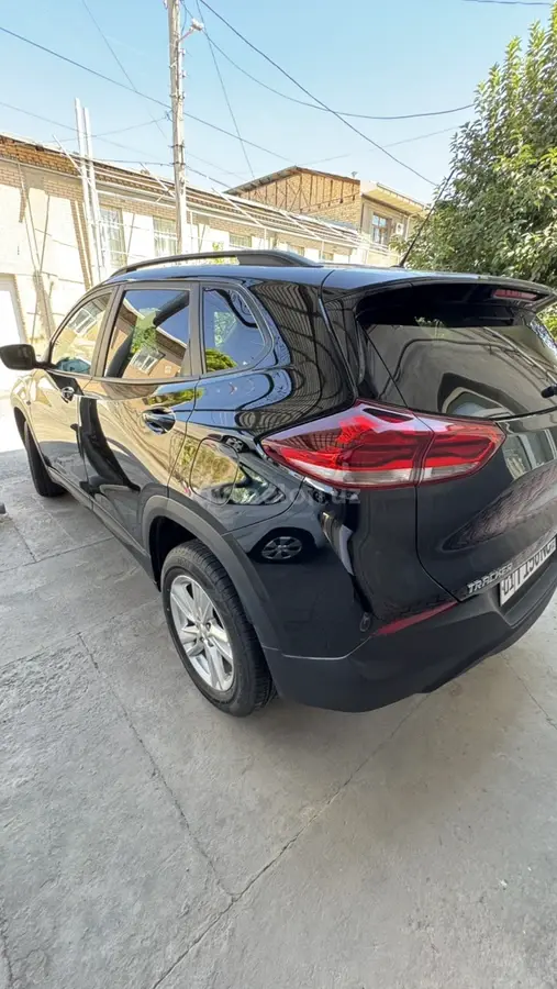 Chevrolet Tracker 2