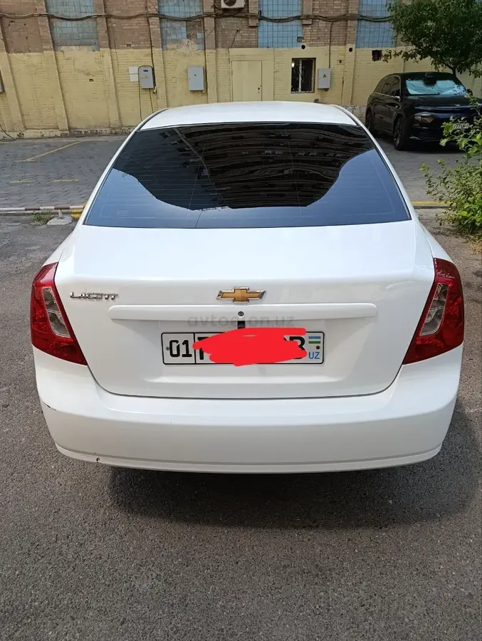 Chevrolet Lacetti,  3 позиция
