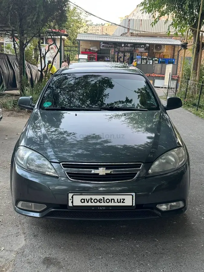Chevrolet Gentra,  3 позиция