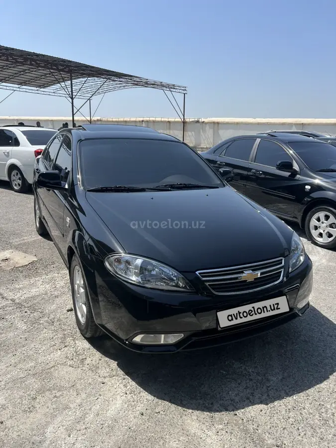 Chevrolet Gentra,  3 позиция