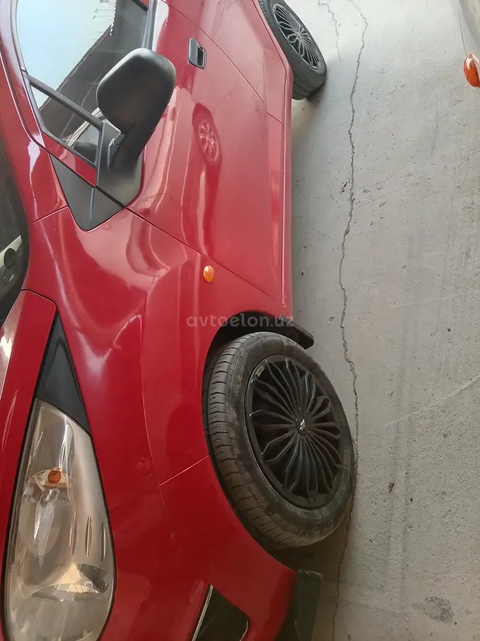 Chevrolet Spark,  2 позиция