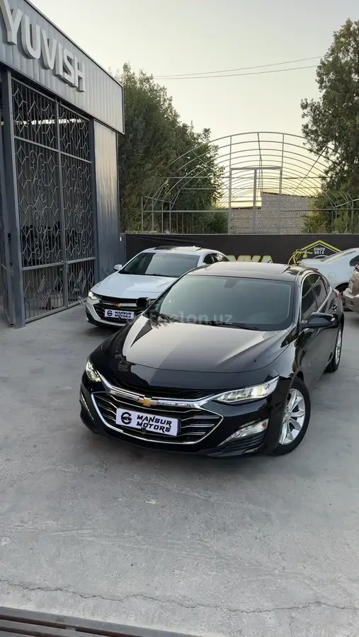 Chevrolet Malibu 2