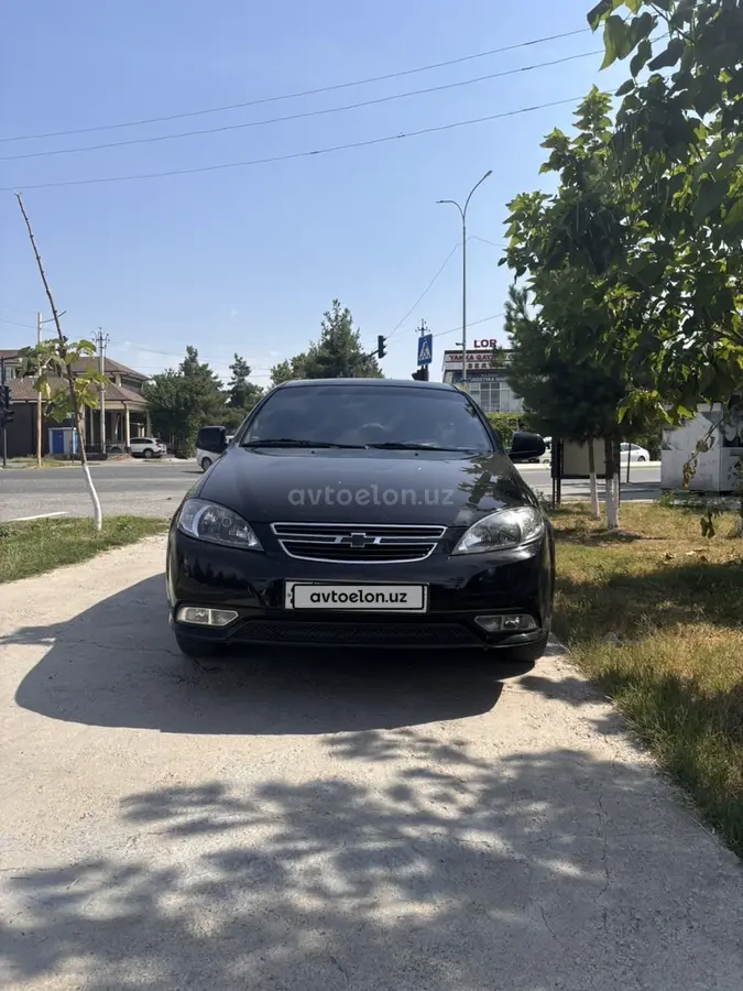 Chevrolet Gentra,  3 позиция