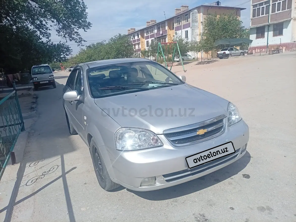Chevrolet Lacetti,  2 позиция