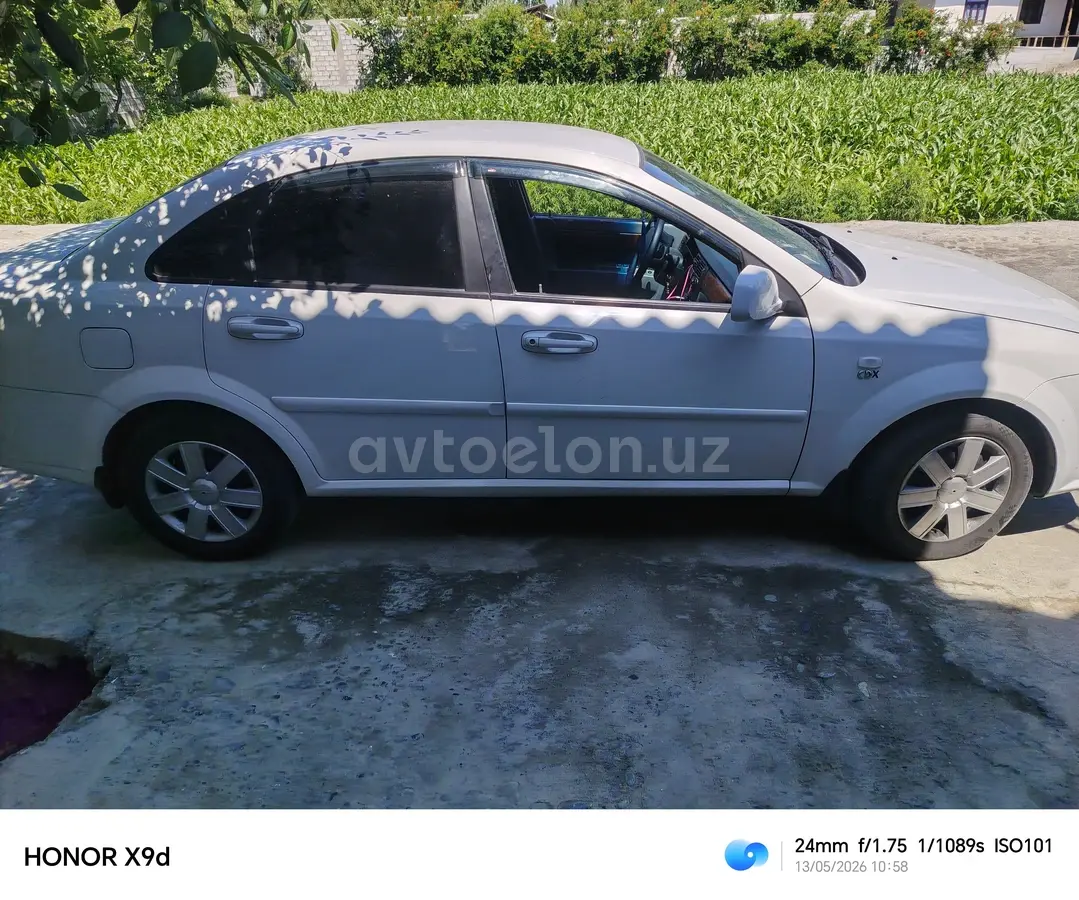 Chevrolet Gentra,  2 позиция