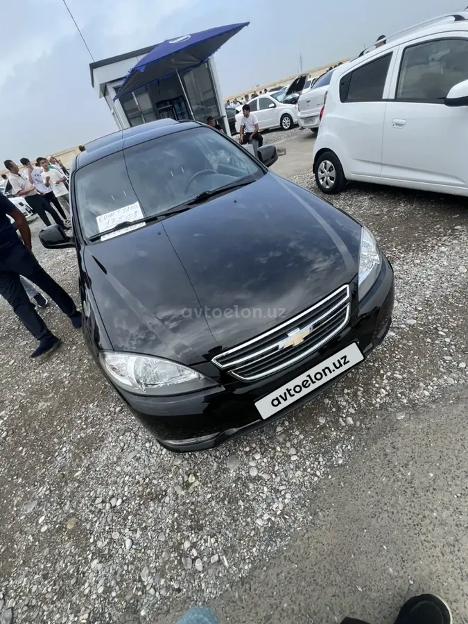 Chevrolet Gentra,  3 позиция