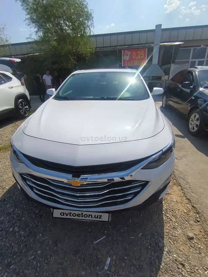Chevrolet Malibu 2