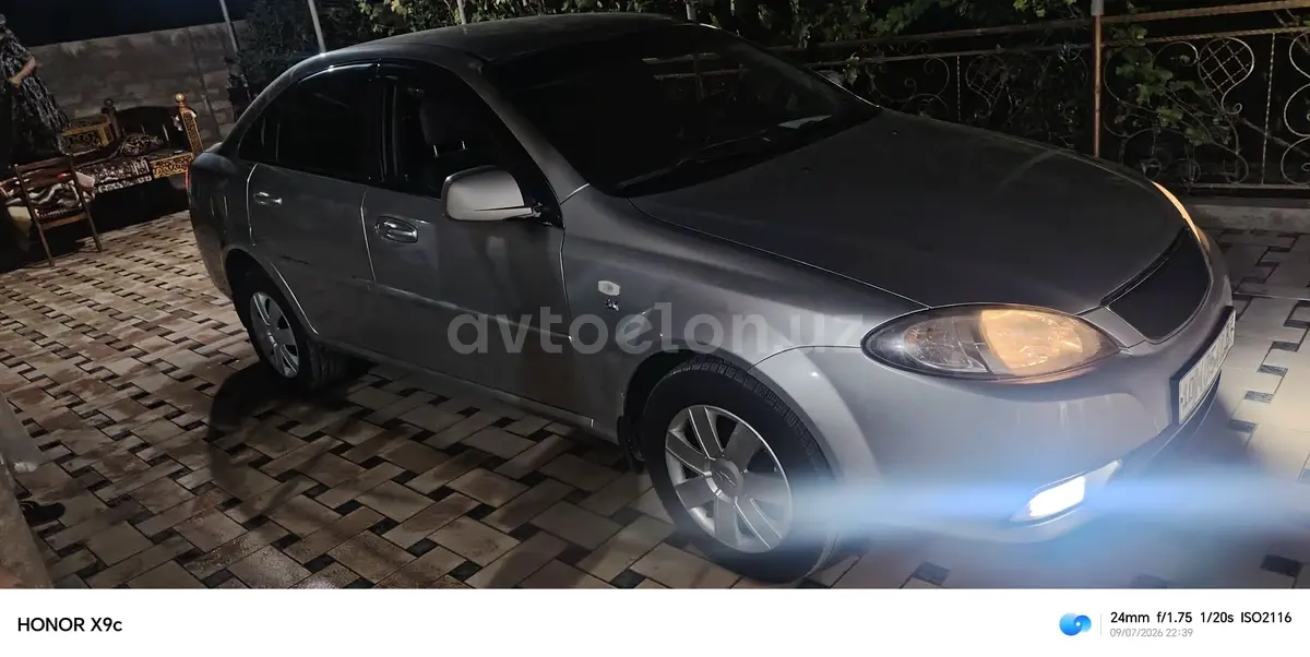 Daewoo Gentra,  1 позиция Газ-бензин
